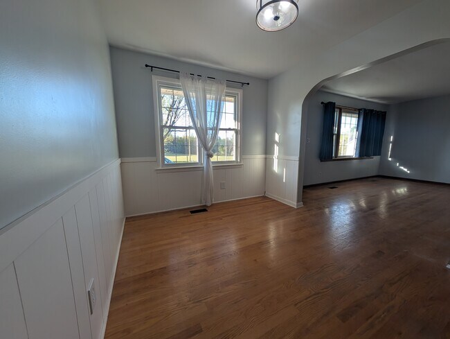 Photo - 6138 Village Hwy House