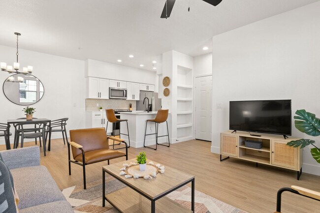 Building Photo - 9450 W Cabela Dr