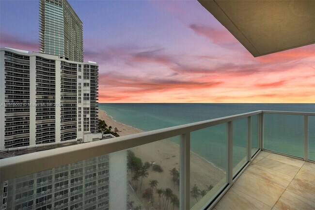 Foto del edificio - 16699 Collins Ave