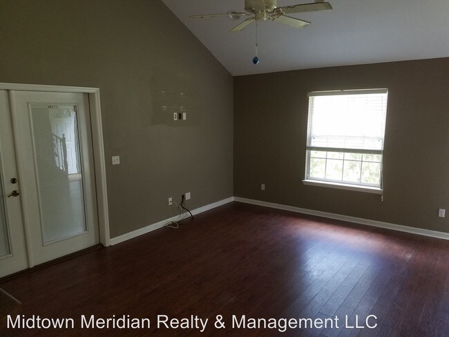 Foto del edificio - 3 br, 2 bath House - 4825 Easy St