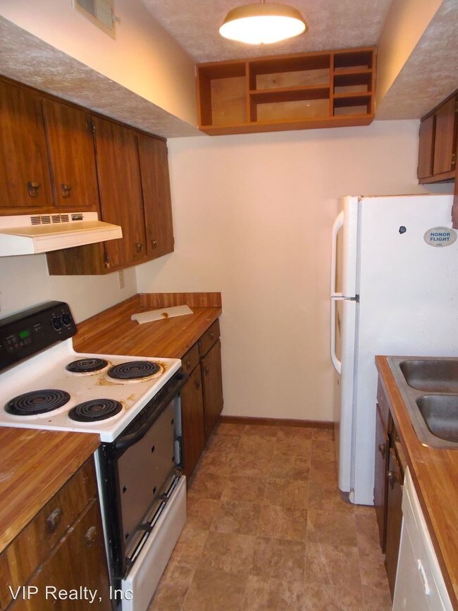 Building Photo - 994 Westhaven St
