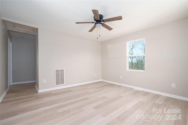 Foto del edificio - 2996 1st Ave NW