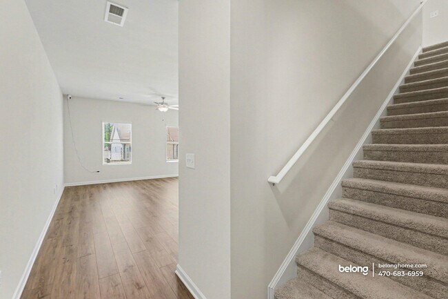 Foto del edificio - 6386 Sundowner Pl