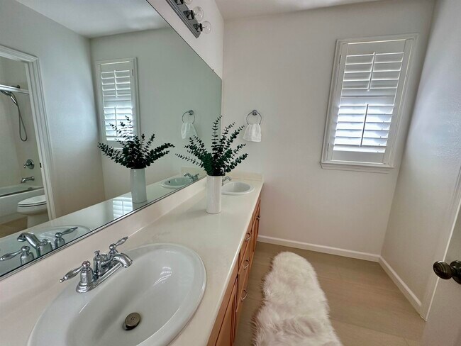 Foto del edificio - 372 S Caballo St