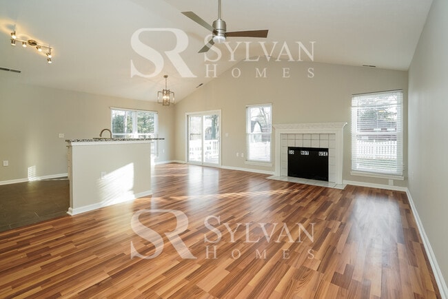 Building Photo - The Lifestyle You Deserve.