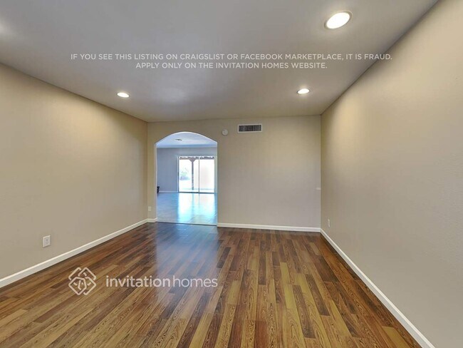 Foto del edificio - 6730 E Sweetwater Ave