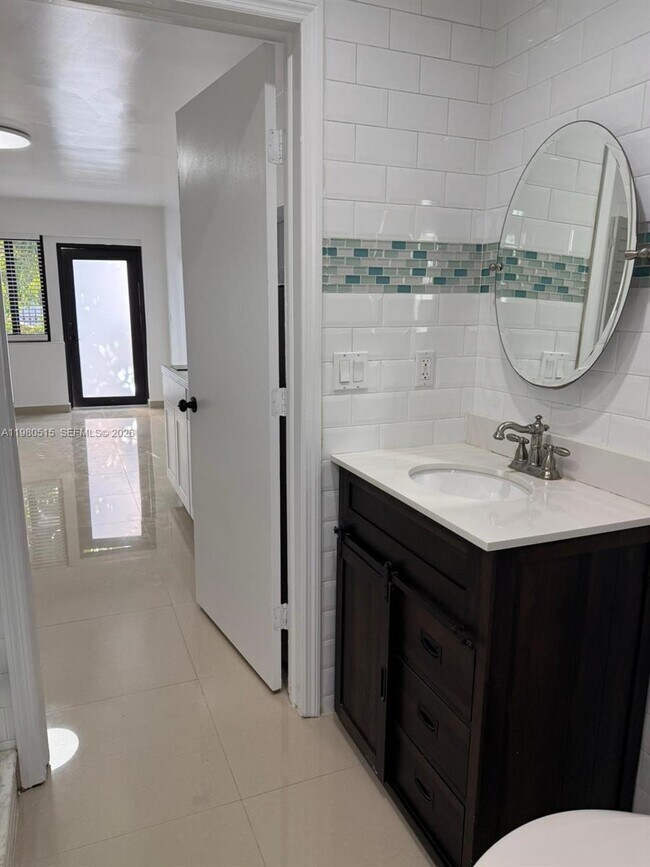 Foto del edificio - 4700 SW 2nd Terrace