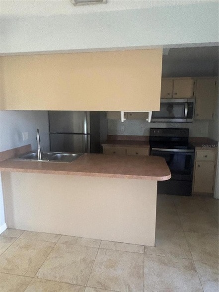 Foto del edificio - 327 Dundee Dr