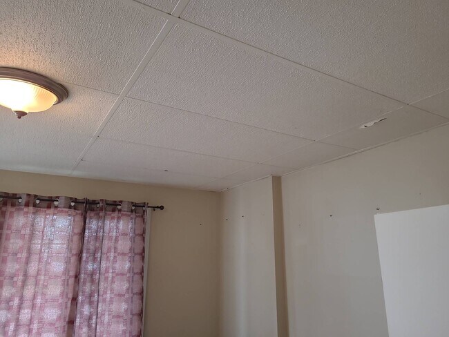 Photo du bâtiment - 81-81 Rue Principale