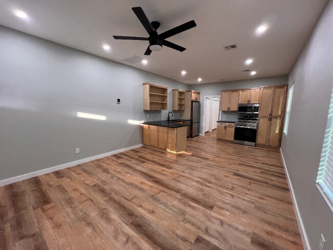 Foto del edificio - 218 S Yorktown Ave