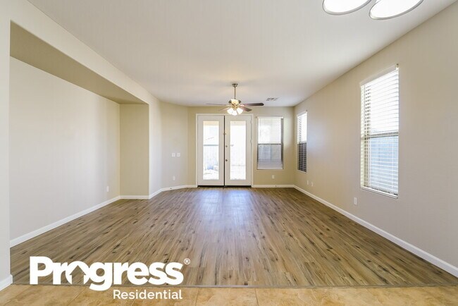 Building Photo - 6832 W Ridgeline Rd