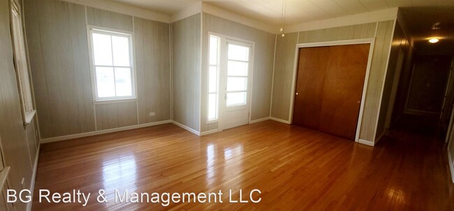 Building Photo - 3 br, 2 bath House - 610 McKinley Street