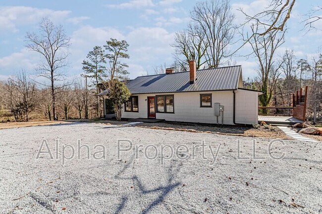 Foto del edificio - 511 Mountain Creek Rd