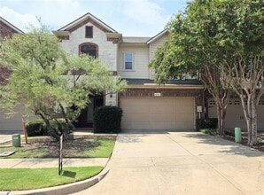 Building Photo - 4121 William Dehaes Dr