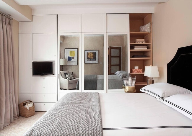 Foto del edificio - 117 W 58th St