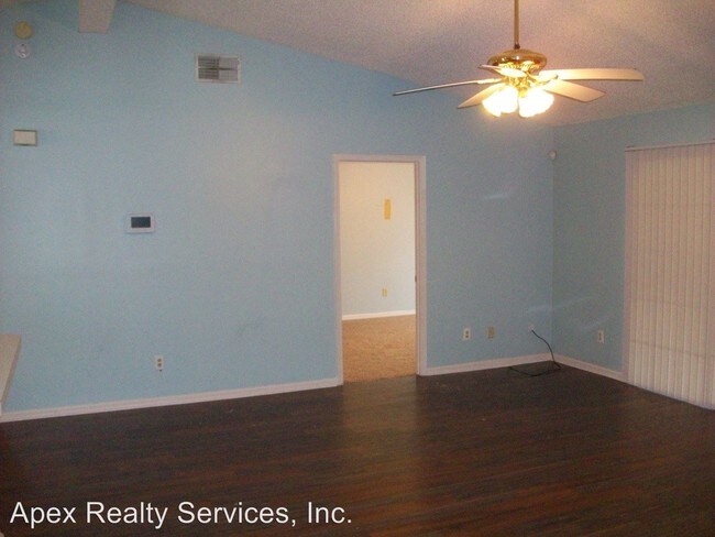 Foto del edificio - 3 br, 2 bath House - 1665 Spring Oaks lane