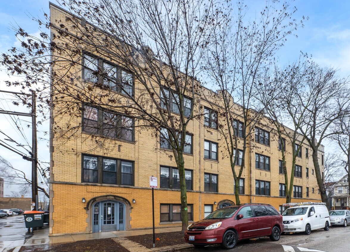 4016 N Spaulding Ave Unit 1, Chicago, IL 60618 Condo for Rent in