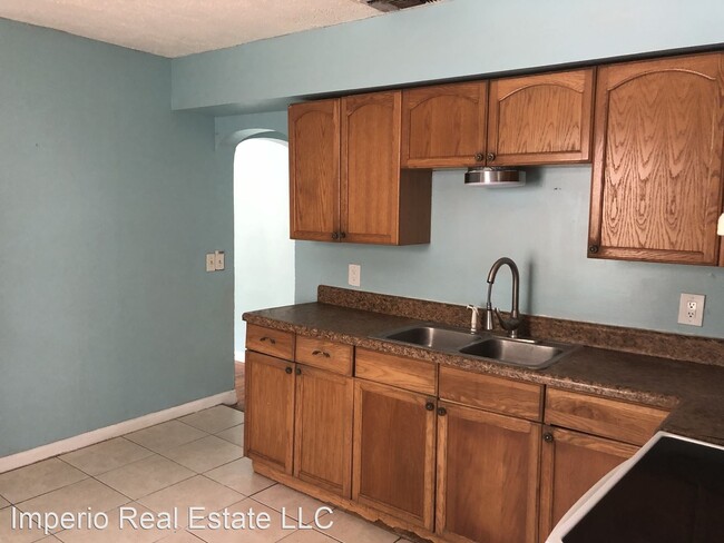 Foto del edificio - 2 br, 1 bath House - 1609 E Linden Ave