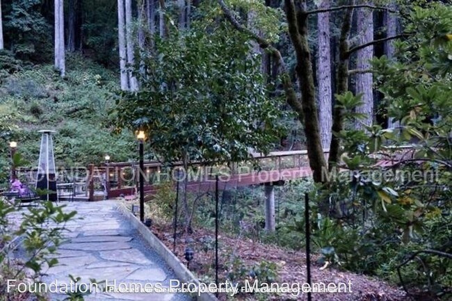 Building Photo - 7349 Lucas Valley Rd