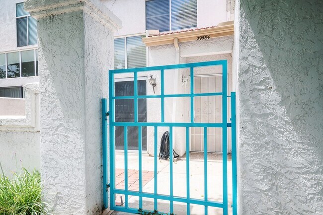 Foto del edificio - Rancho del Mar Townhomes Near the Temecula...