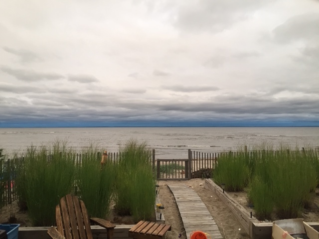 Foto del edificio - 1211 Fairfield Beach Rd