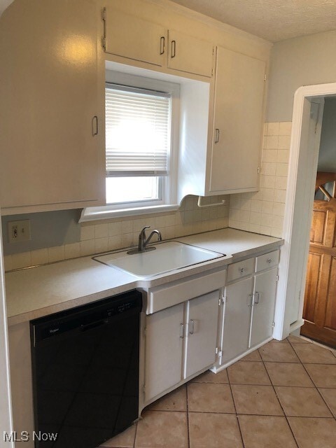 Foto del edificio - 4418 W 176th St