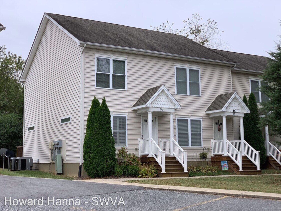 Primary Photo - 2 br, 2.5 bath House - 93 Trimmer Trail