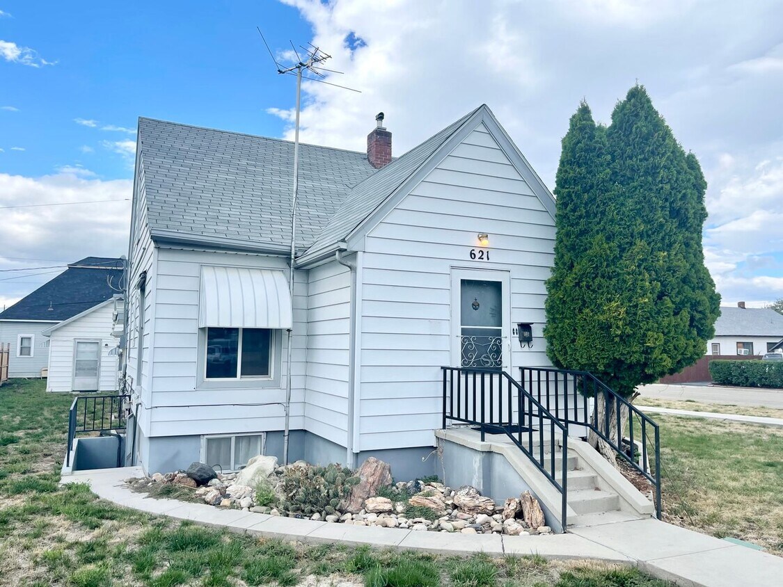 621 N Kimball Ave Apartment for Rent in Caldwell, ID