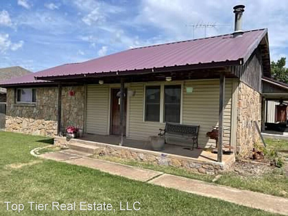 Foto principal - 3 br, 2 bath House - 405 5th St