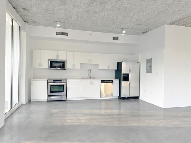 Foto del edificio - Cynergi Lofts at Wynwood