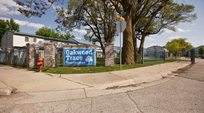 Primary Photo - Oakwood Trace