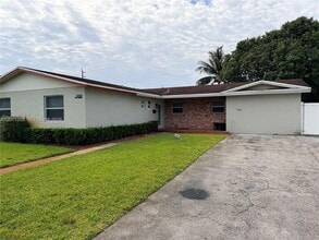 Building Photo - 4350 NW 14th St