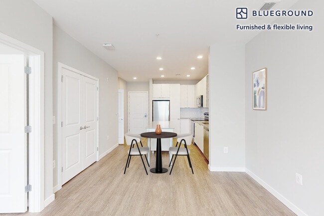 Foto del edificio - 12503 Ardennes Ave