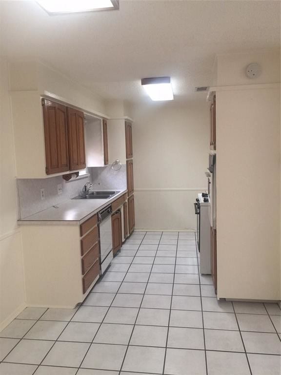 Building Photo - 1105 Spring Brook Dr