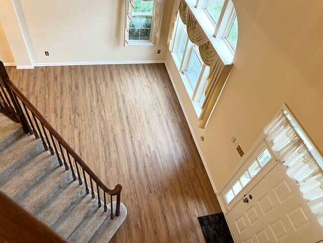 Building Photo - 50 Wildcat Branch Dr