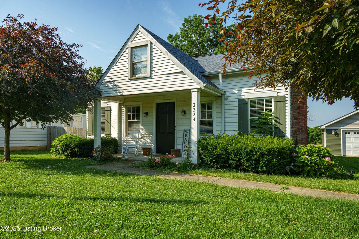 Foto principal - 2224 Flat Rock Rd