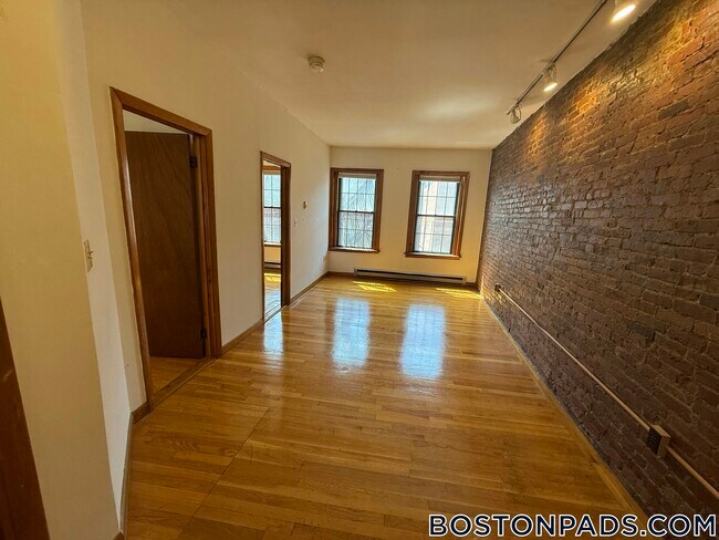 Foto del edificio - 88 W Cedar St