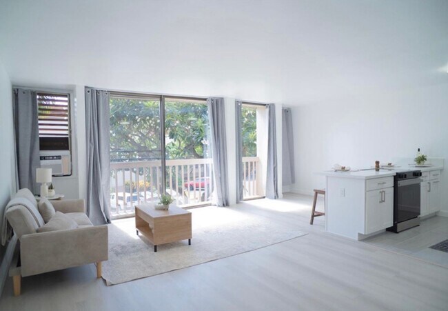 Foto del edificio - Island Style Living at Its Best! 2/1/1 in Makaha