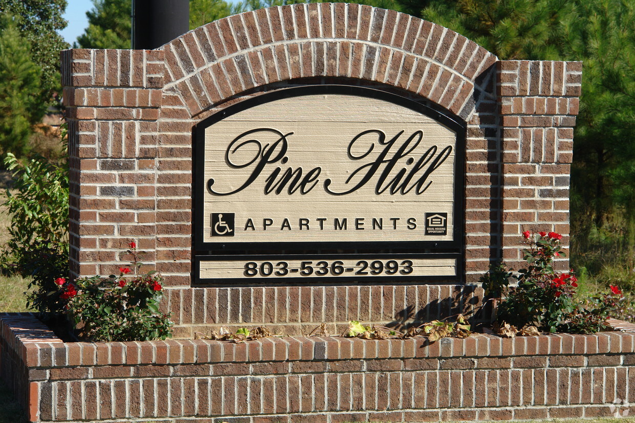 Building Photo - Pine Hill Apartments