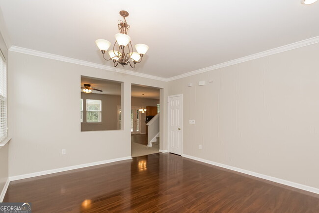 Building Photo - 136 Maple Hill Dr