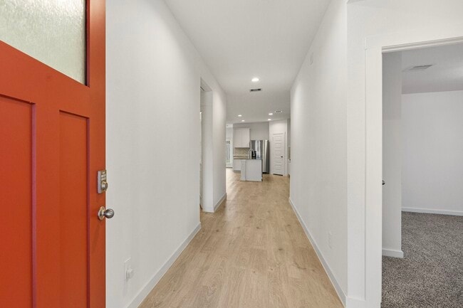 Building Photo - 2732 Misty Elm Ln