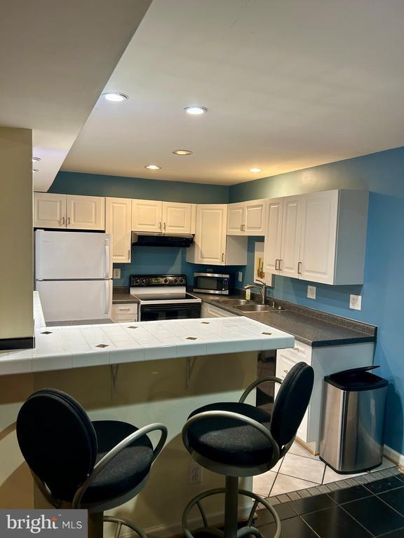 Foto del edificio - 7413 Clifton Quarry Dr