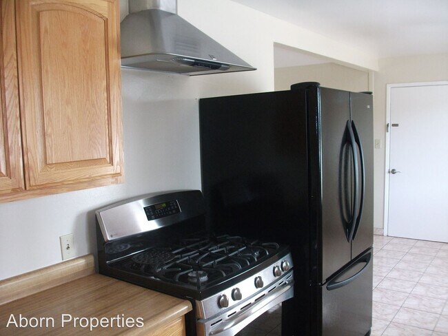 Building Photo - 3 br, 1 bath House - 11954 Ellery St