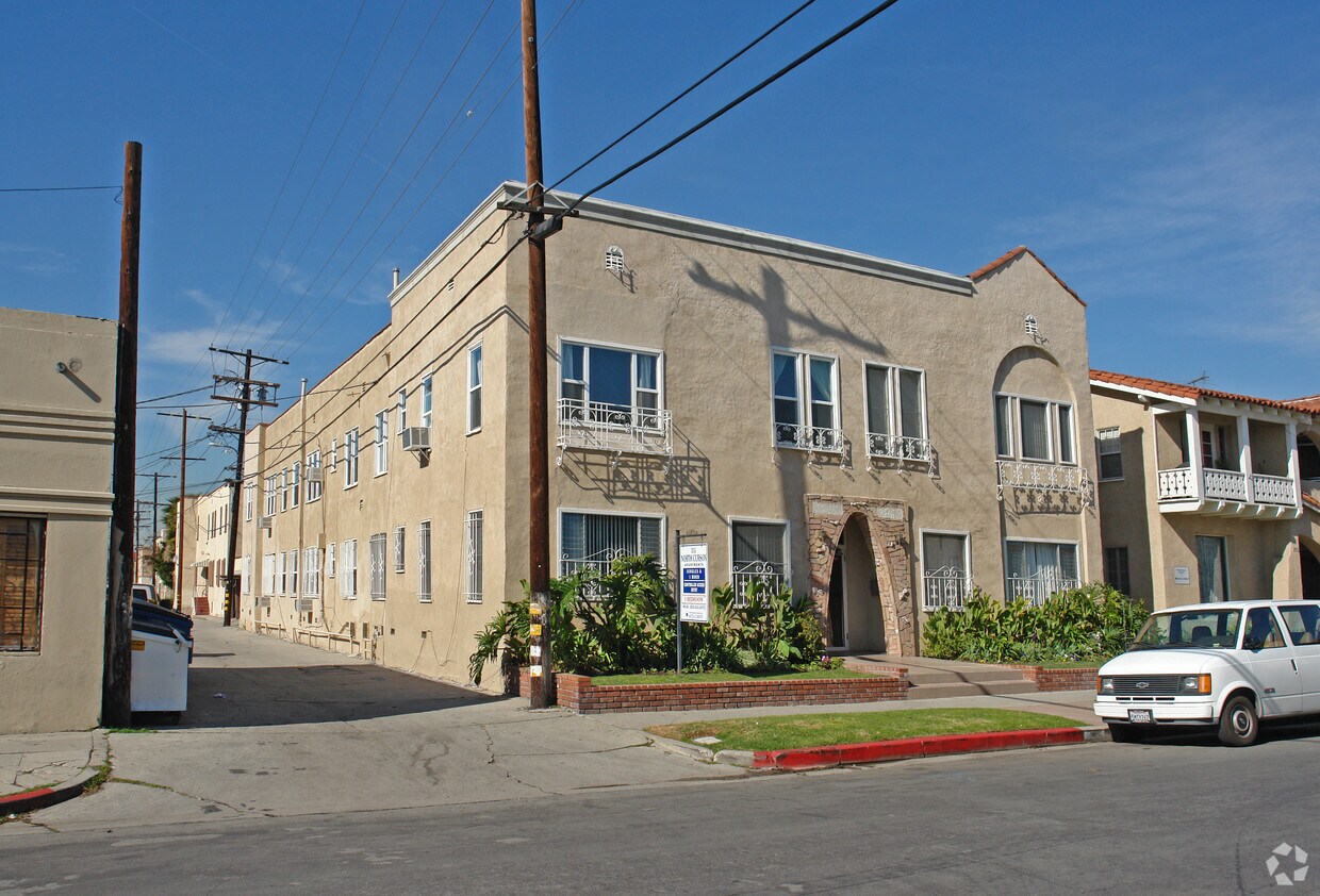 1203 Apartments for Rent in Los Angeles, CA Westside Rentals