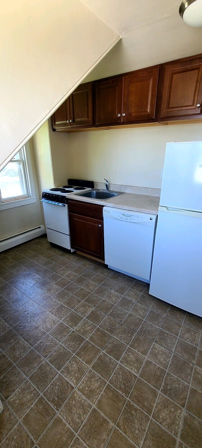 kitchen - 227 Conestoga Rd