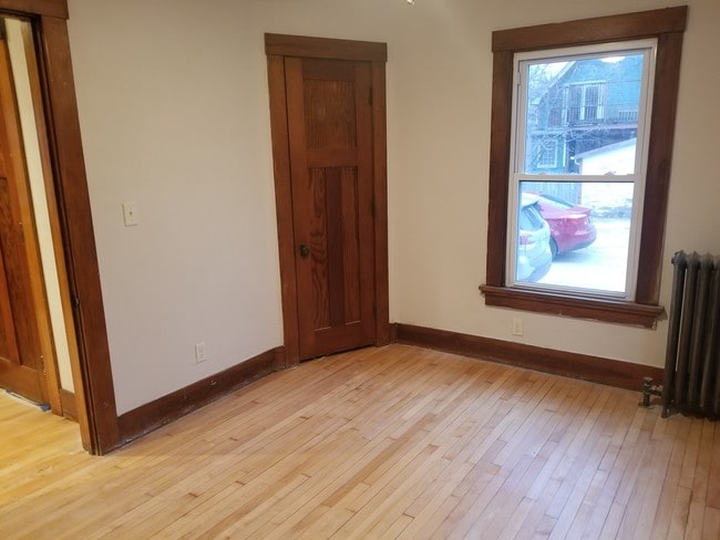 Main Bedroom - 2045 E Washington Ave
