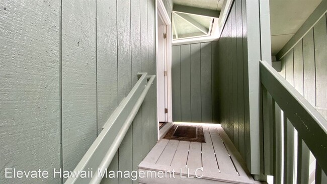 Building Photo - Studio, 1 bath House - 108 Maluniu Avenue,...