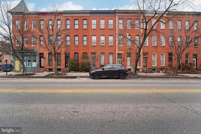 Foto del edificio - 2206 E Baltimore St