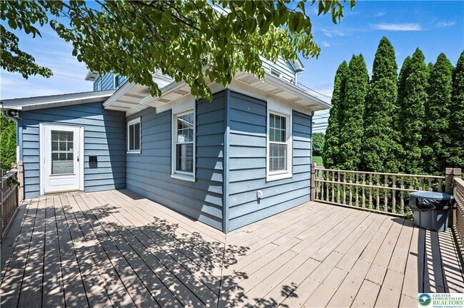Building Photo - 1340 Tatamy Rd