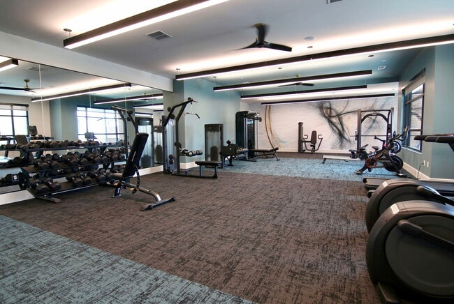 Foto del edificio - 4465 S Preston Rd